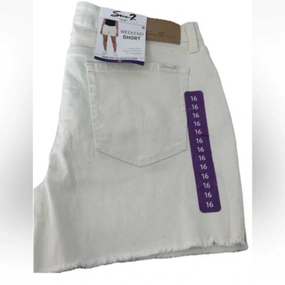 Seven 7 Weekend Stretch Denim Mid-rise Cream Shorts Size 16 - Picture 3 of 5